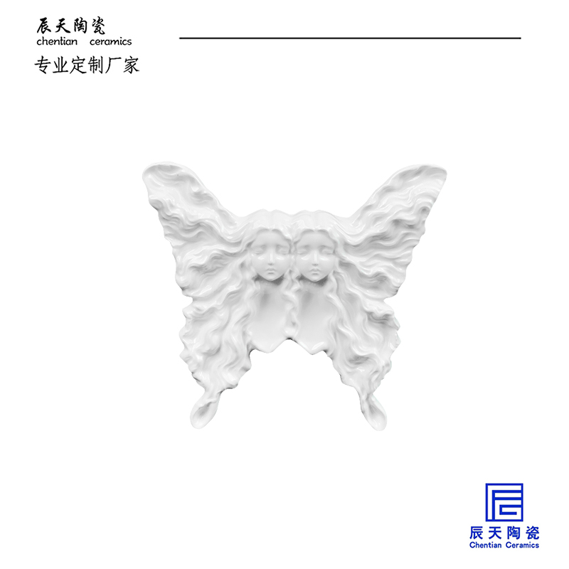 <b>范思哲定制 创意蝴蝶双生陶瓷摆件</b>